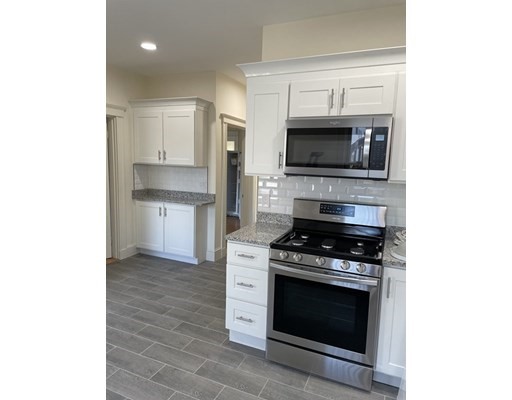 15 Broadway St, Newton