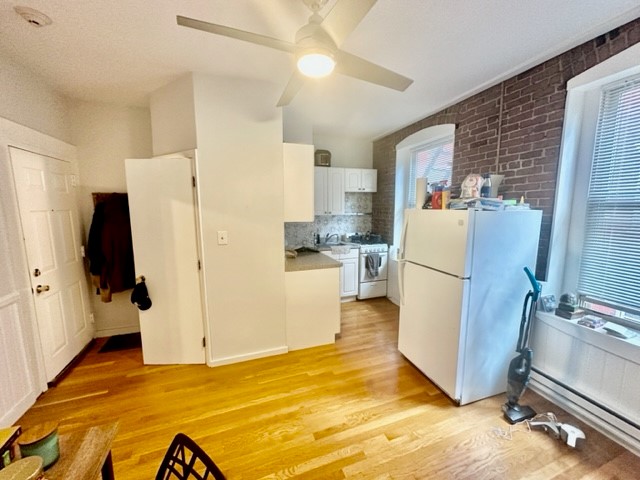 11 Unity St, North End