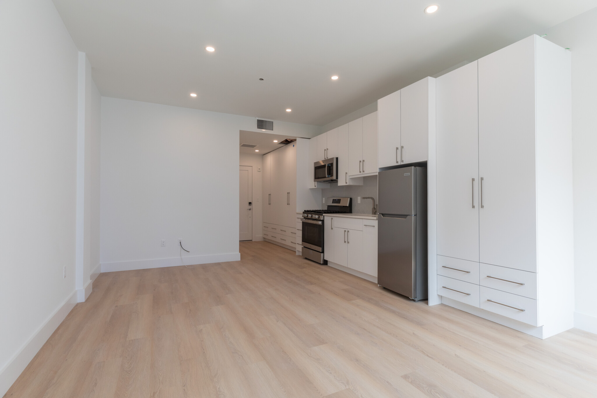 1127 Harrison Ave, South End