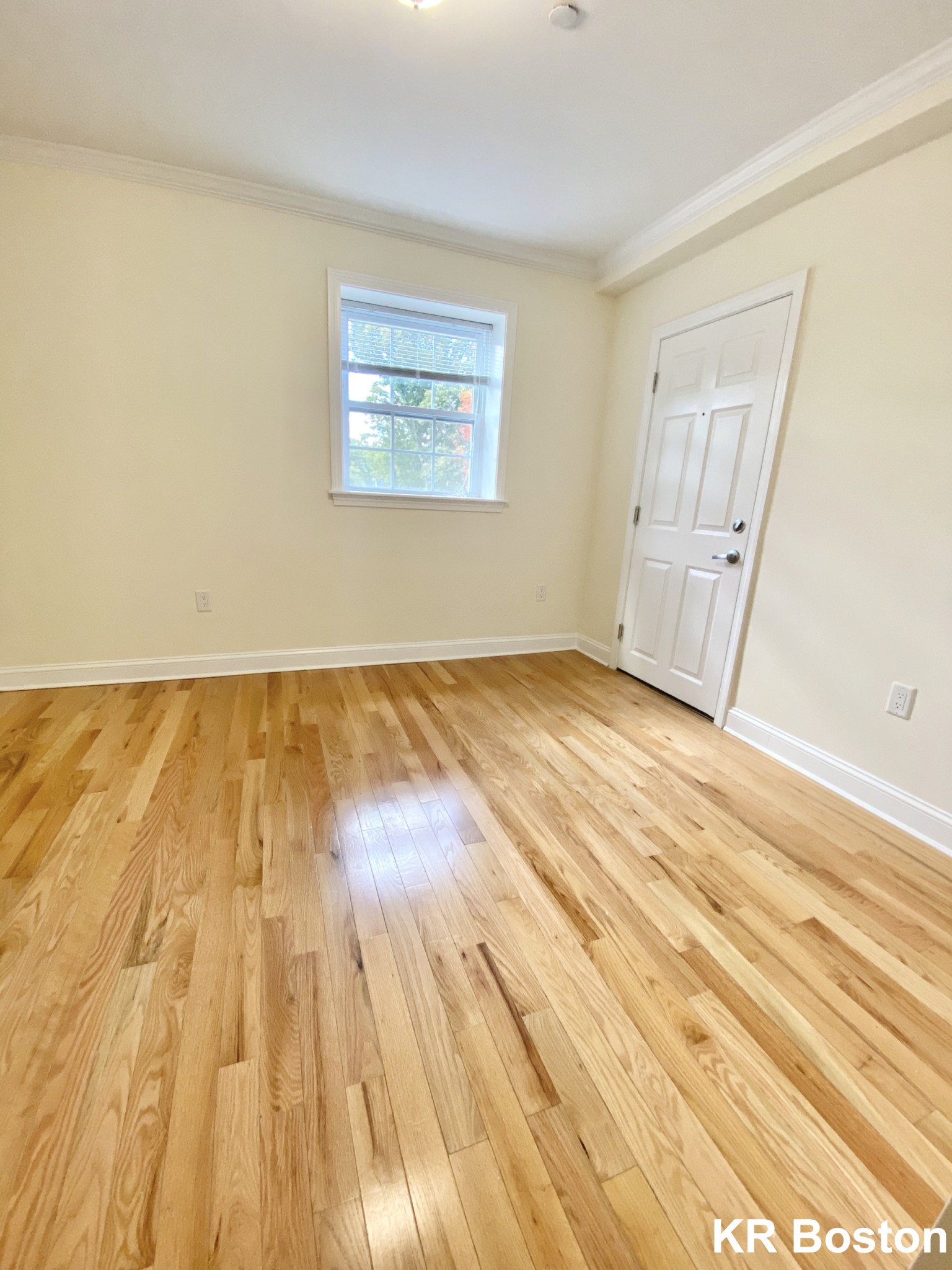 72 Walker St, Harvard Square