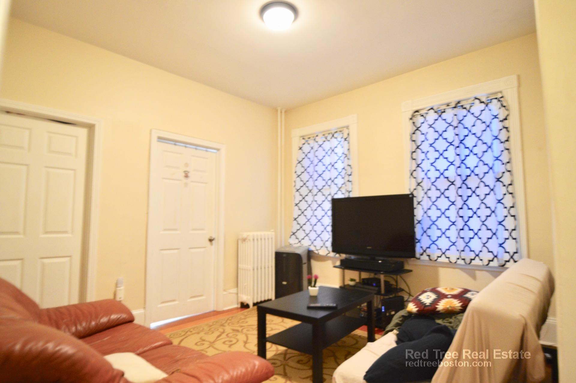 72 Prescott St, East Boston