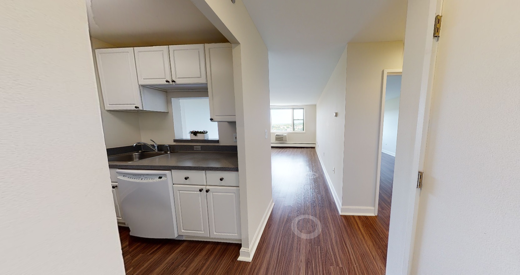 700 Huron Ave, Strawberry Hill