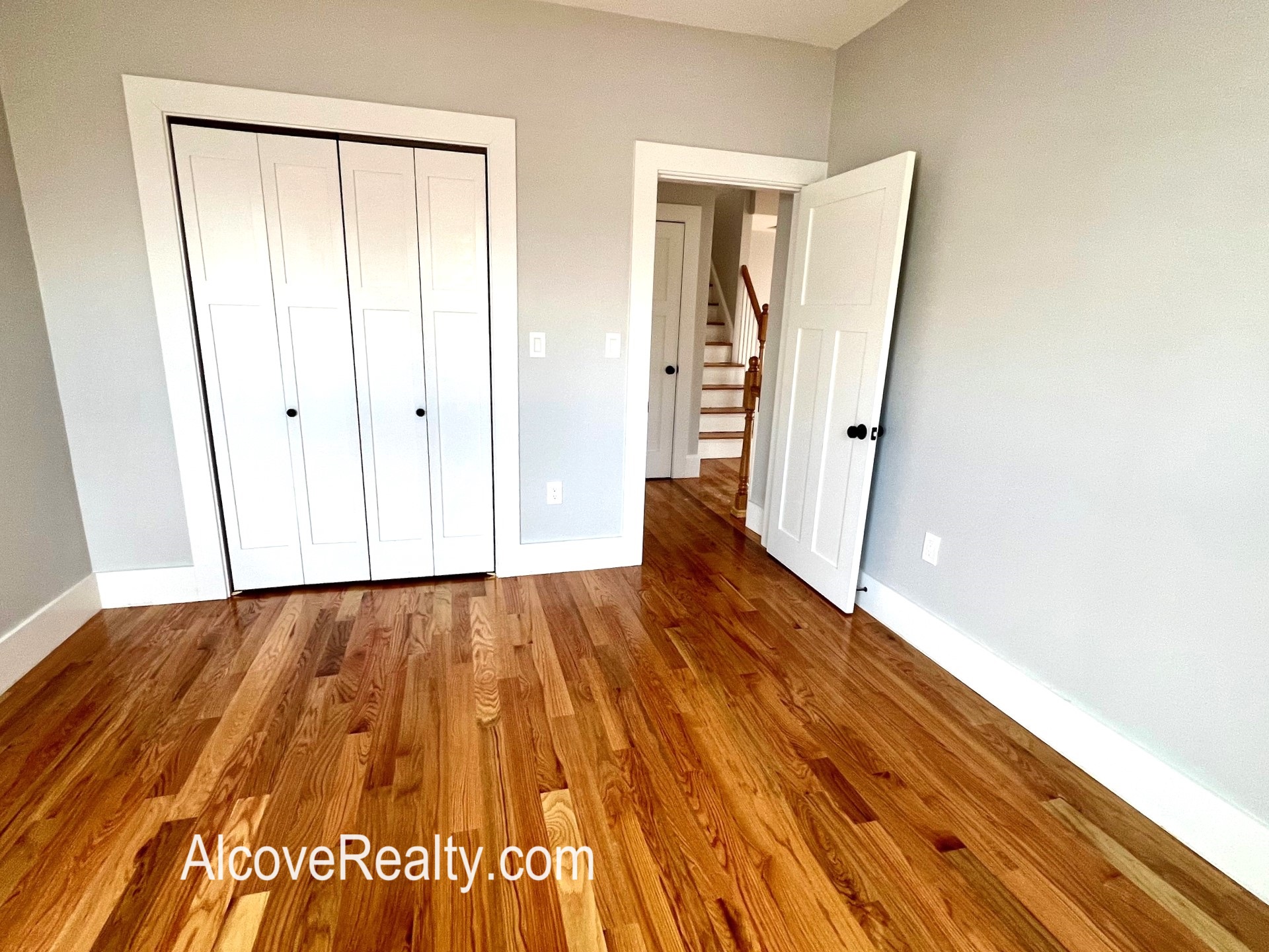 42 George St, South Medford