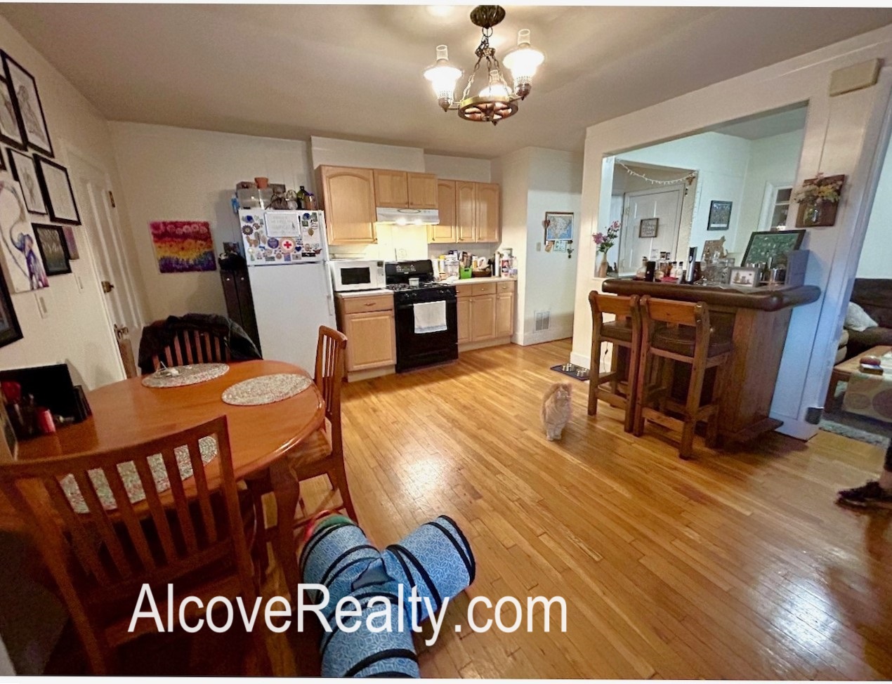 29 Cherry St, Davis Square