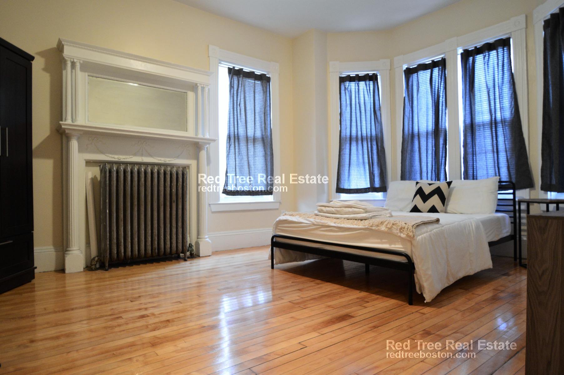 45 Meridian St, East Boston