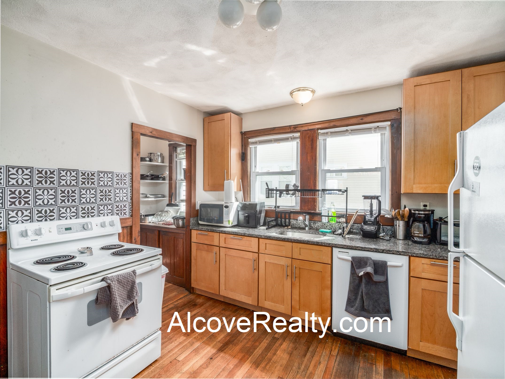 62 Upland Rd, Teele Square