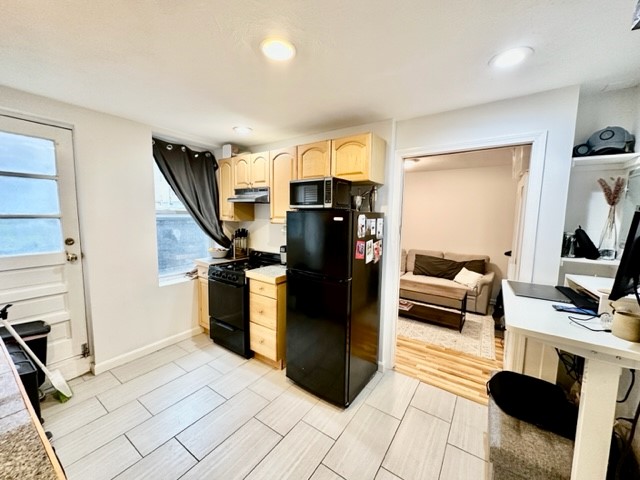 220 Hanover St, North End