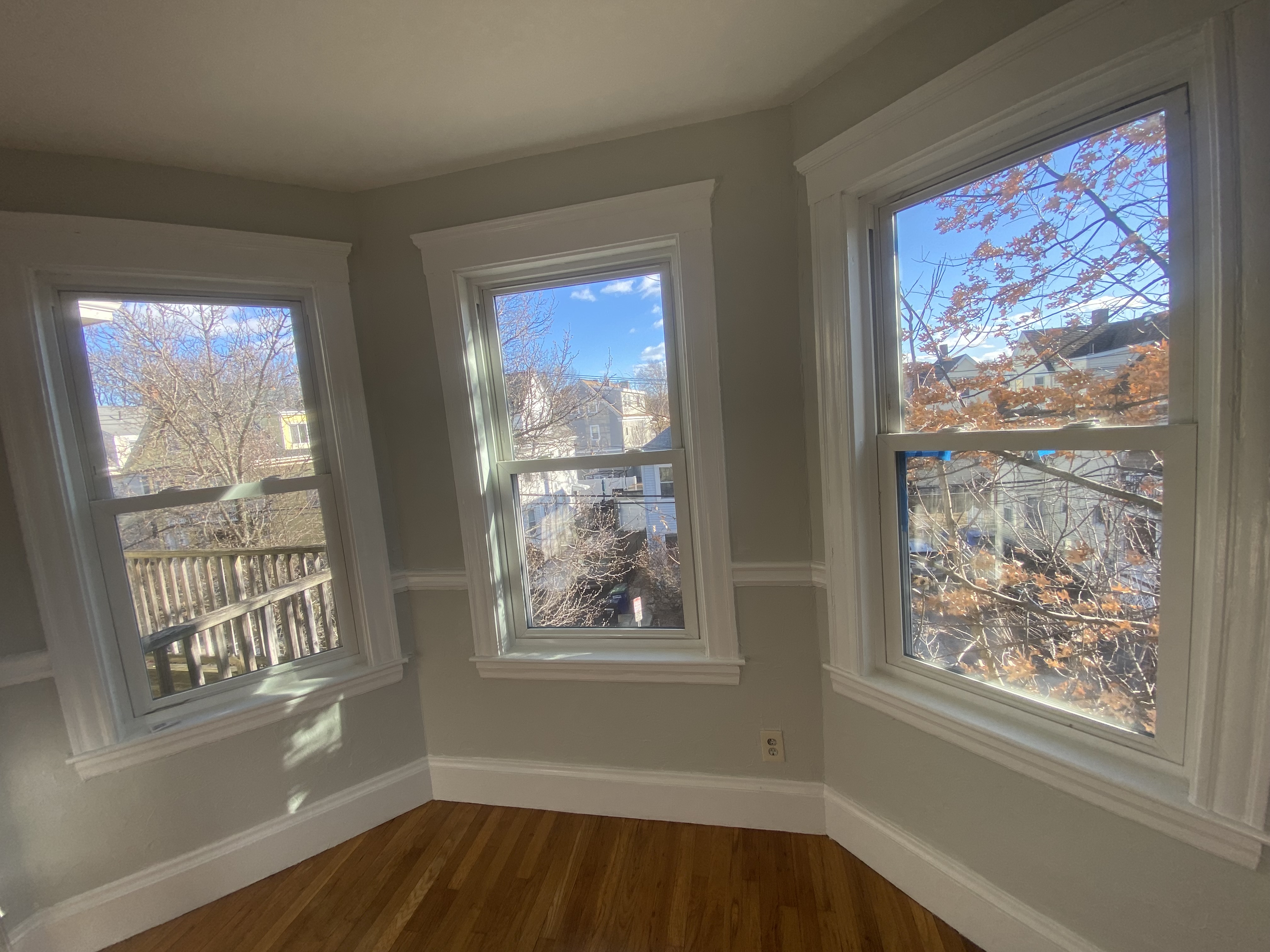 39 Waterhouse St, West Somerville