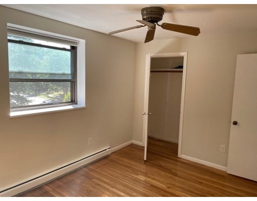 70 Jamaicaway, Mission Hill