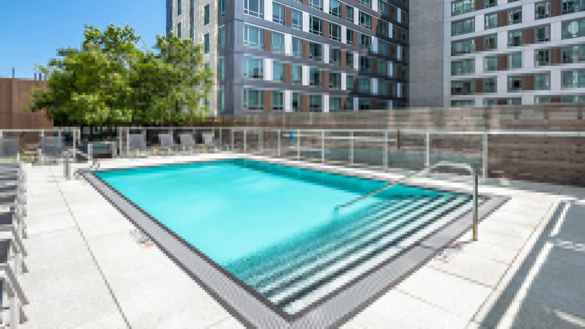 55 Traveler St, South End