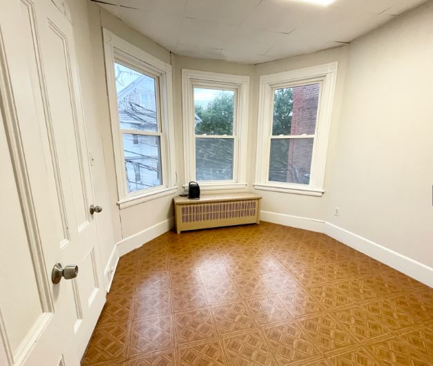 22 Parker Hill Ave, Mission Hill