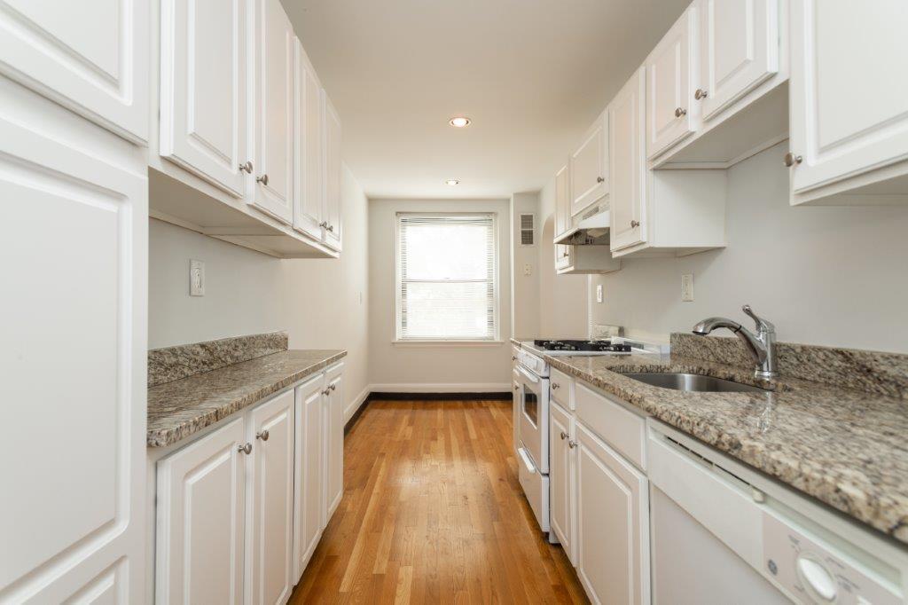 123 Highland Ave, Winter Hill