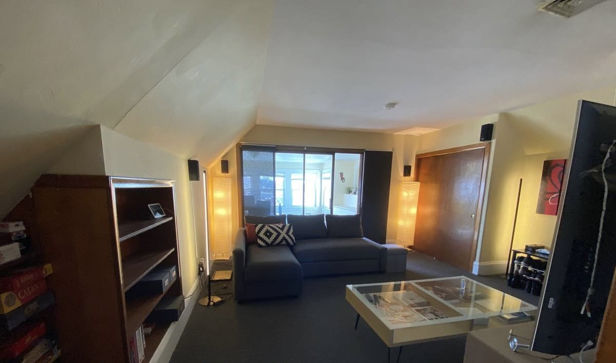 547 Broadway, Ball Square