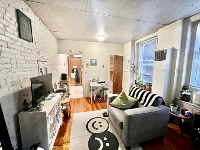 23 Sheafe St, North End