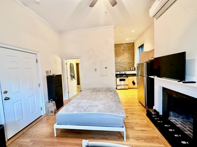 435 Beacon St, Back Bay