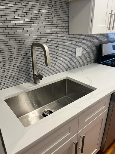 59 Hawthorne, Davis Square