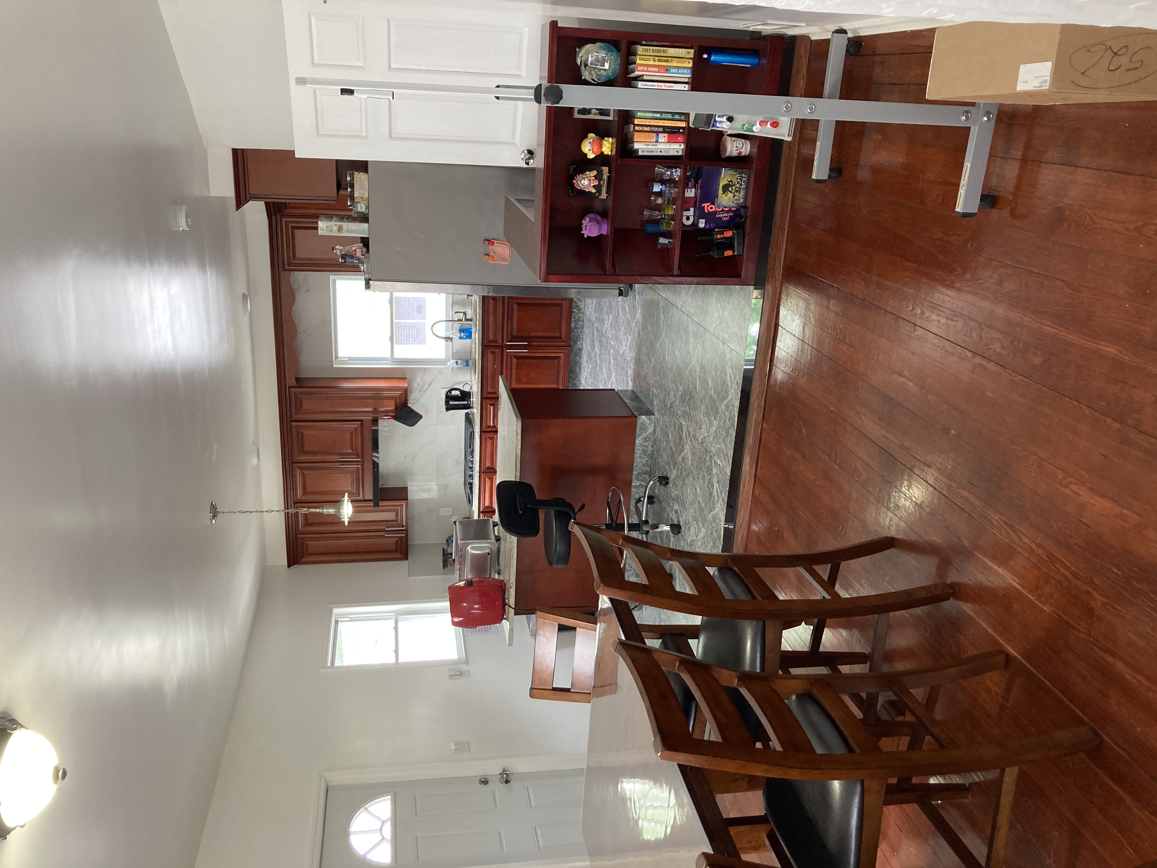 72 Standish Ave, Quincy