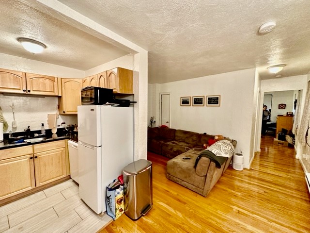 153 Salem St, North End