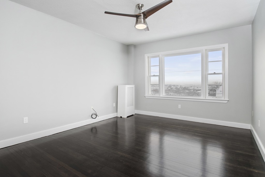 45 Gladstone St, East Boston