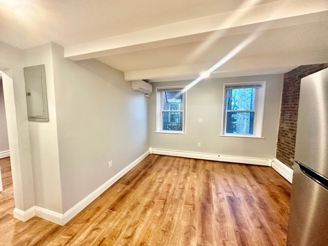 29 Thacher St, North End