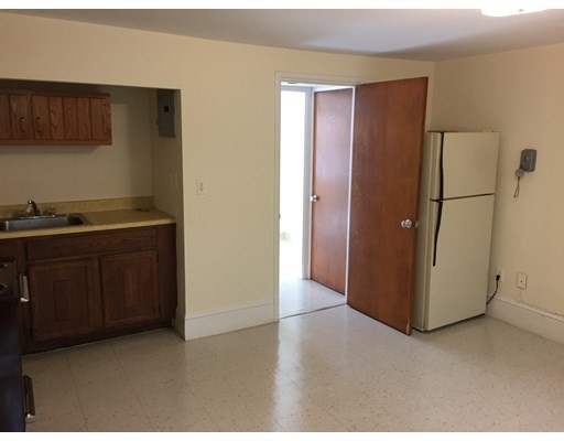 38 Oak St, Chinatown