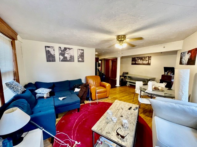 300 North St, North End