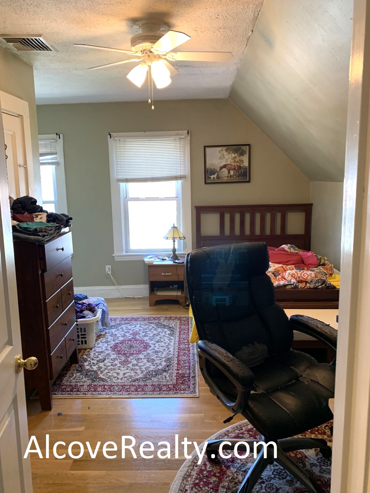 48 Raymond Ave, West Somerville