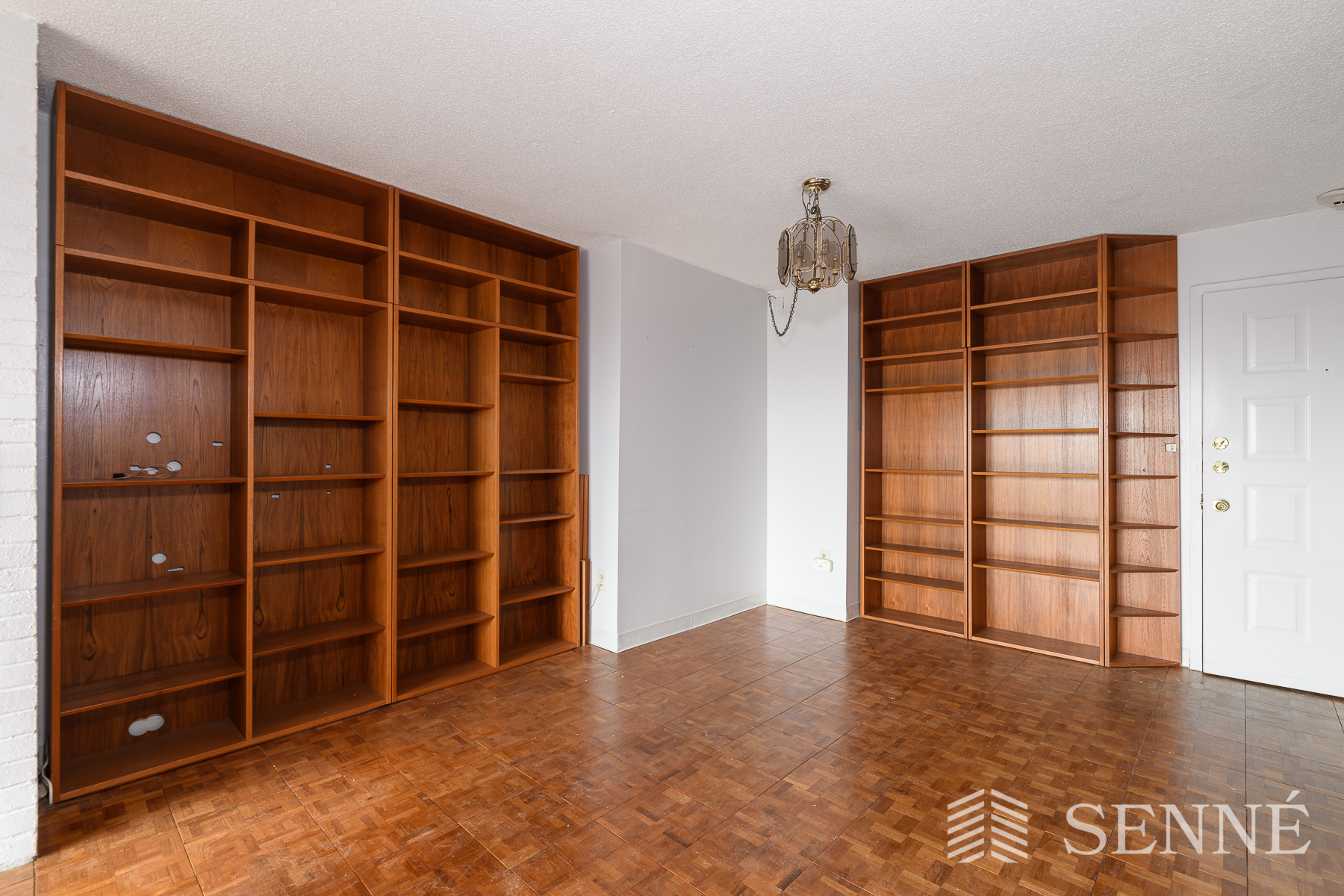 1580 Massachusetts Ave, Harvard Square