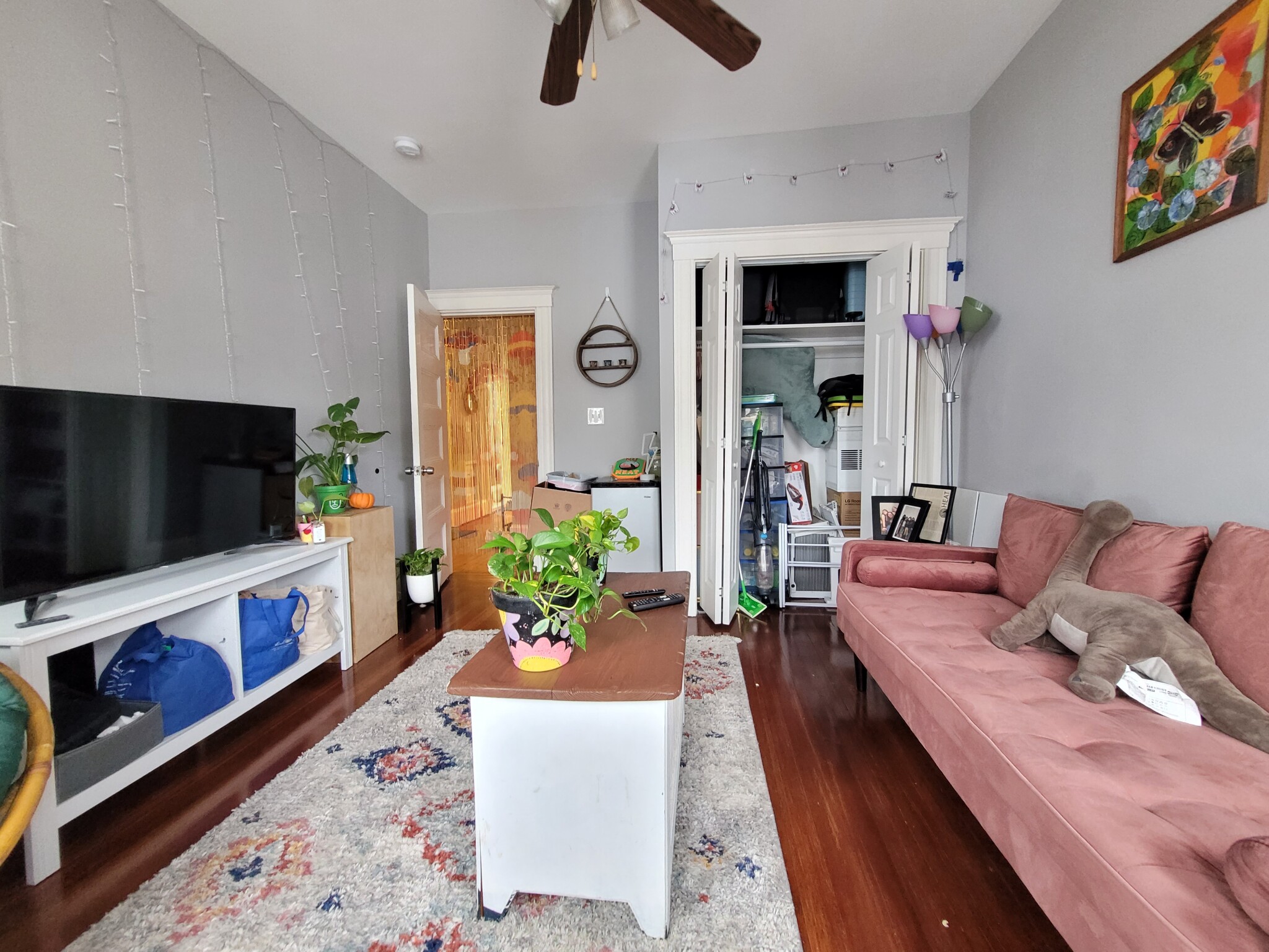 737 Parker St, Mission Hill