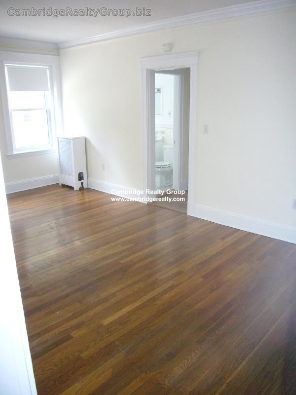 26 Chauncy St, Neighborhood Nine