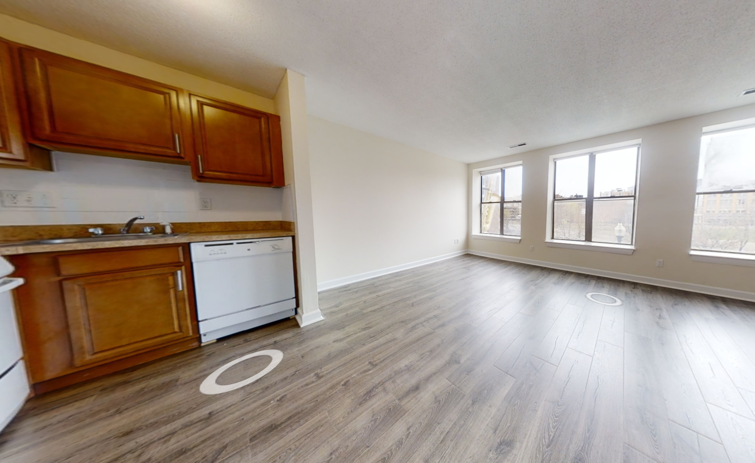 1085 Boylston St, Fenway