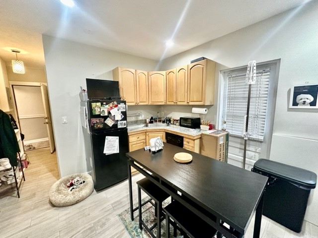 220 Hanover St, North End