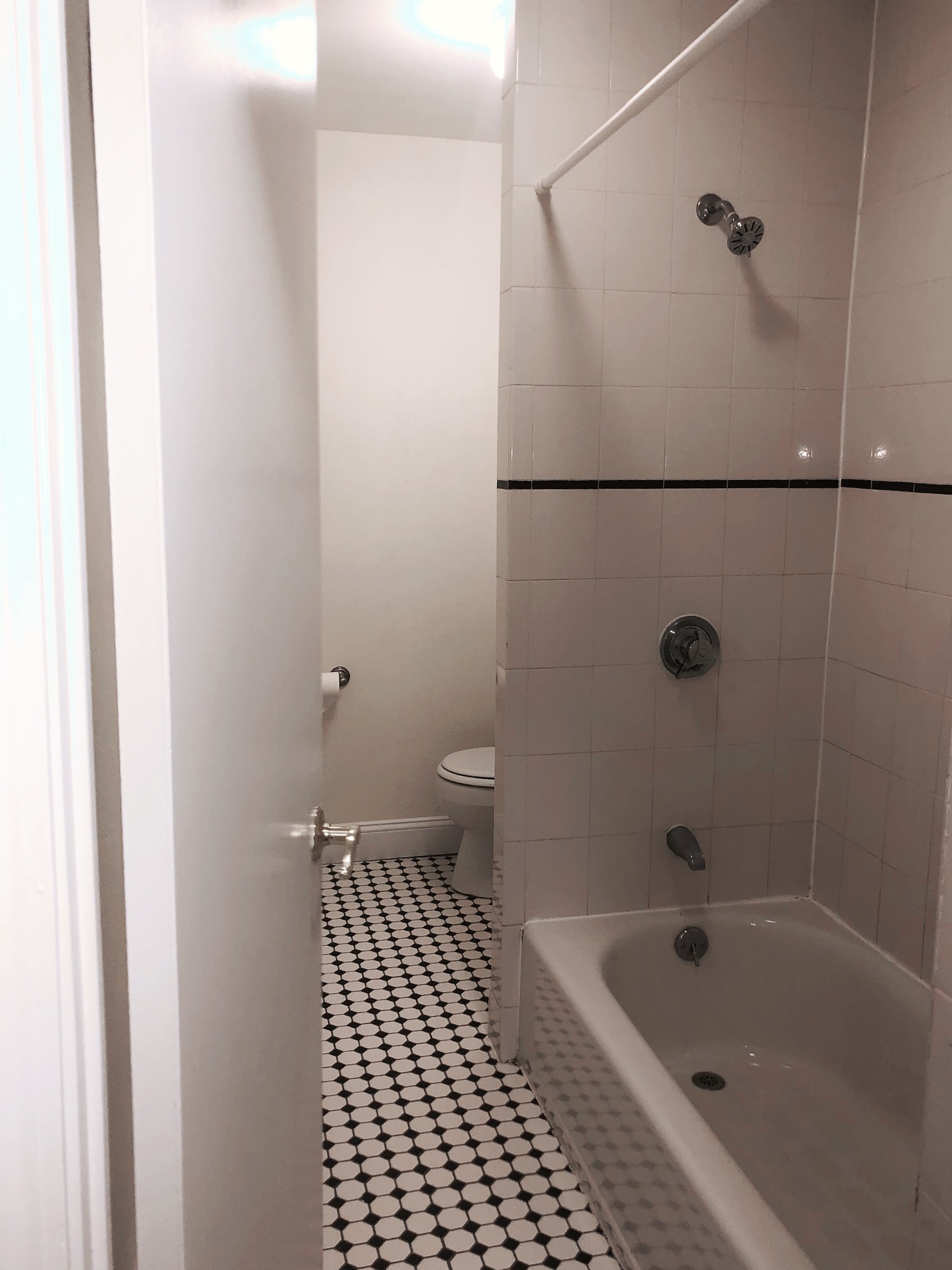 6 Alberta Ter, Cambridgeport