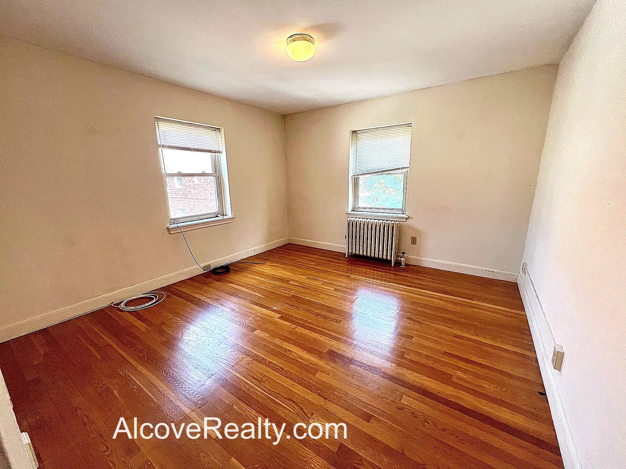 279 Massachusetts Ave, Arlington