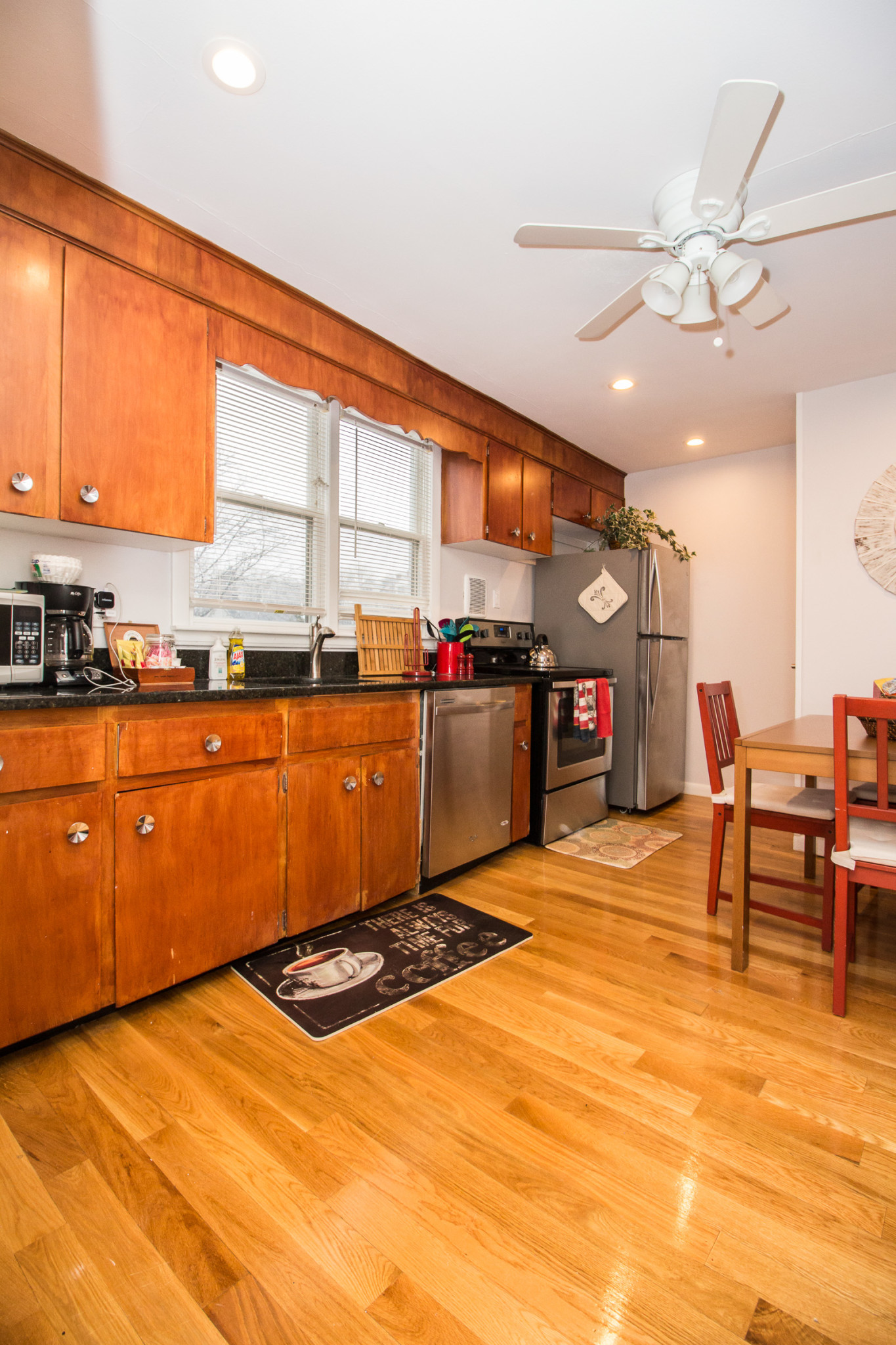 14 White Pl, Brookline Hills