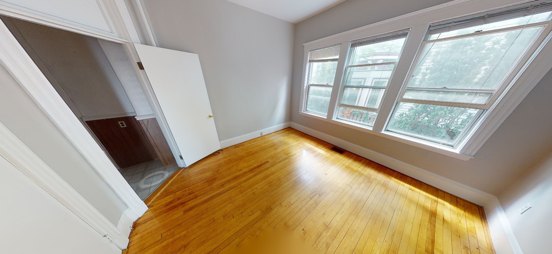 12 Pleasant St, Central Square