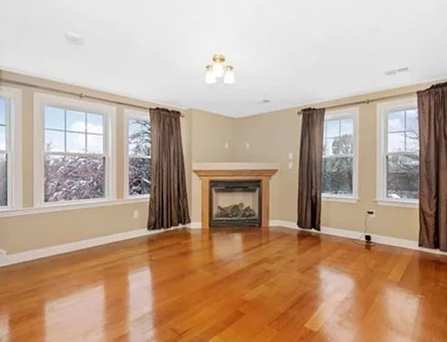 2691 Washington St, Roxbury