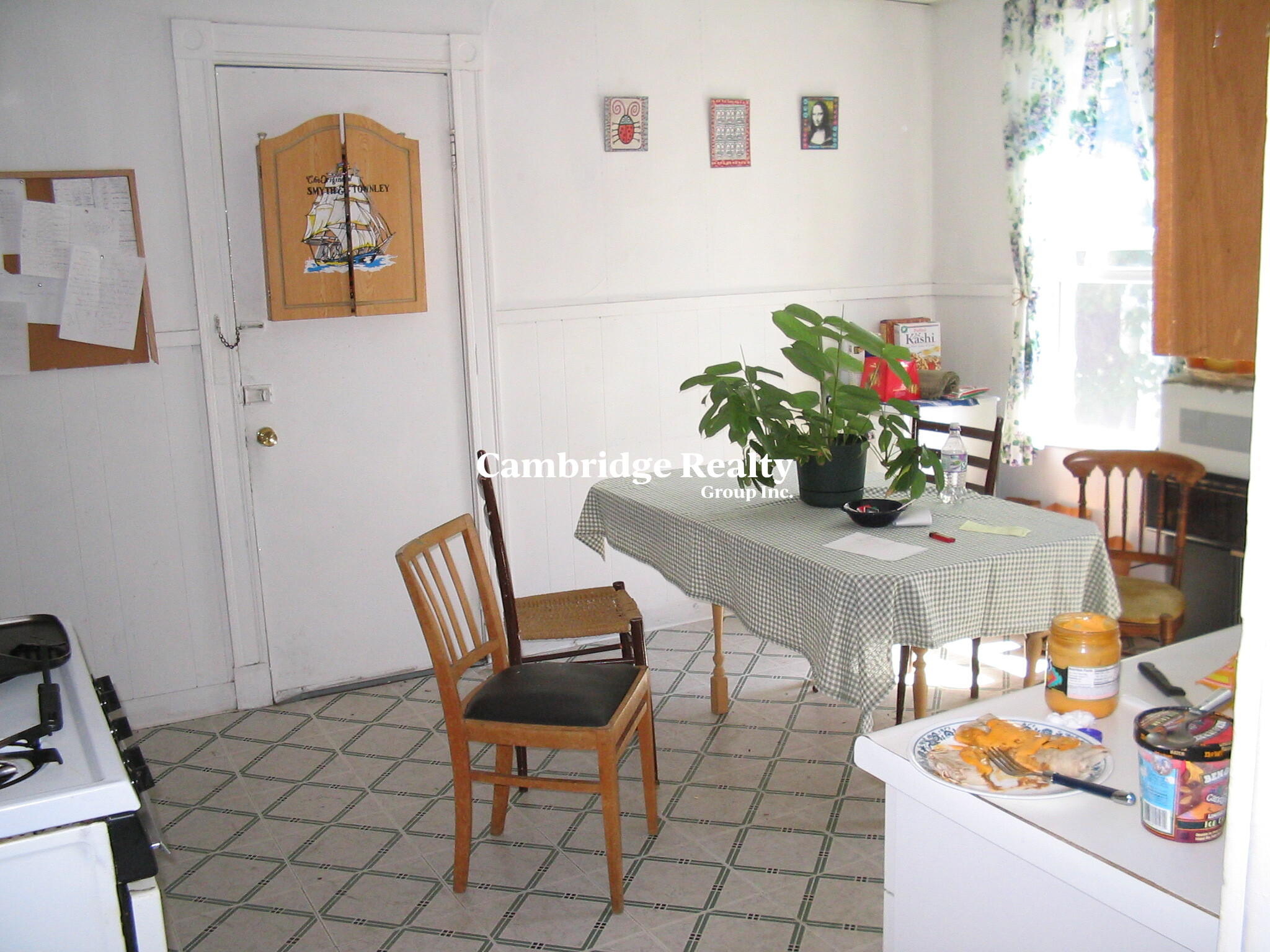 427 Medford St, Winter Hill