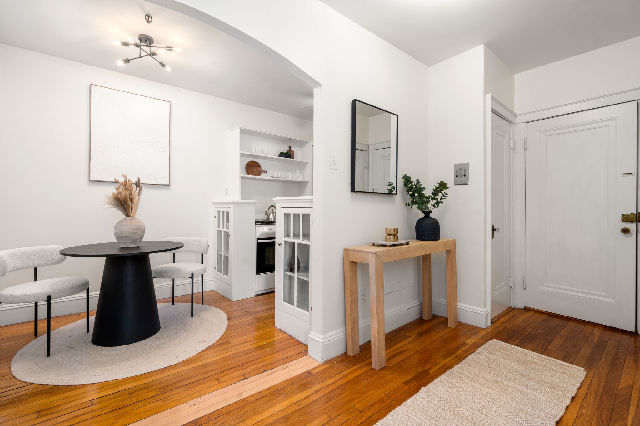 249 Chestnut Hill Ave, Brighton