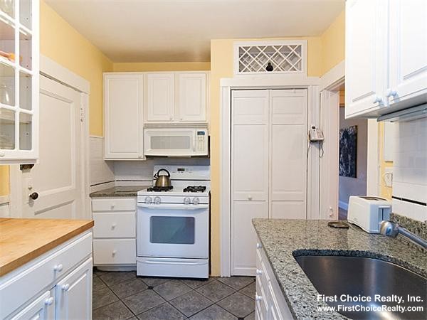 30 Summit Ave, Coolidge Corner