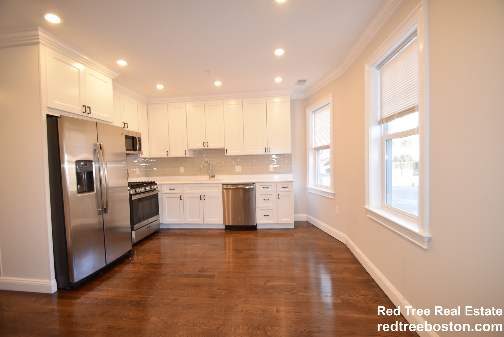 490 Washington St, Brighton