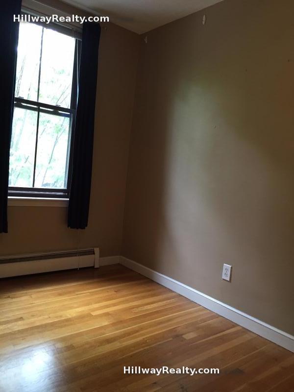 7 Wigglesworth St, Mission Hill