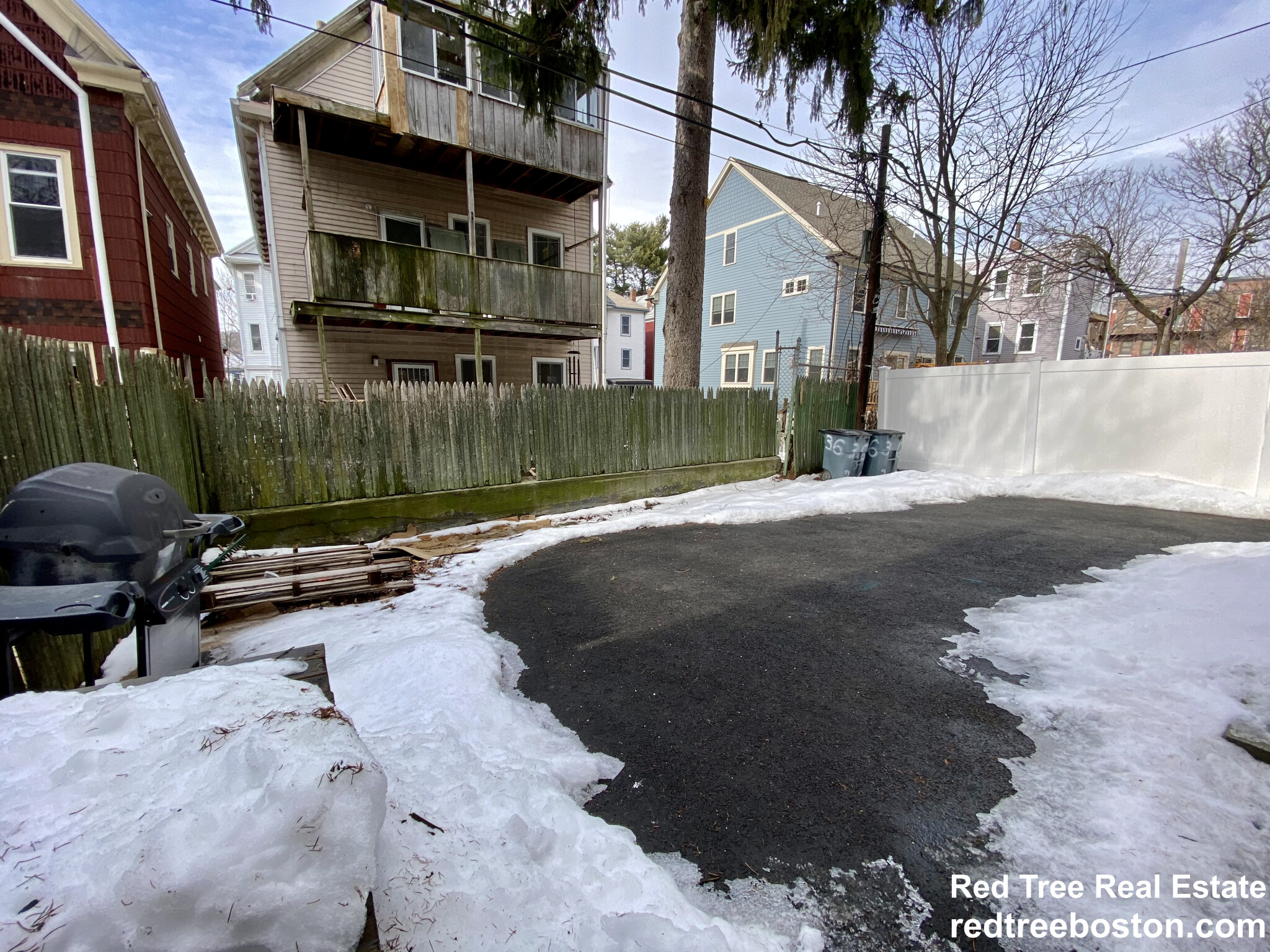 3235 Washington St, Jamaica Plain