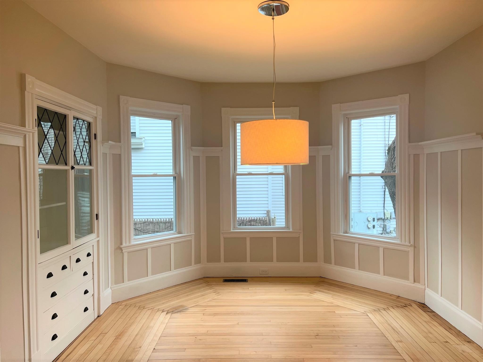 22 Kidder Ave, Davis Square