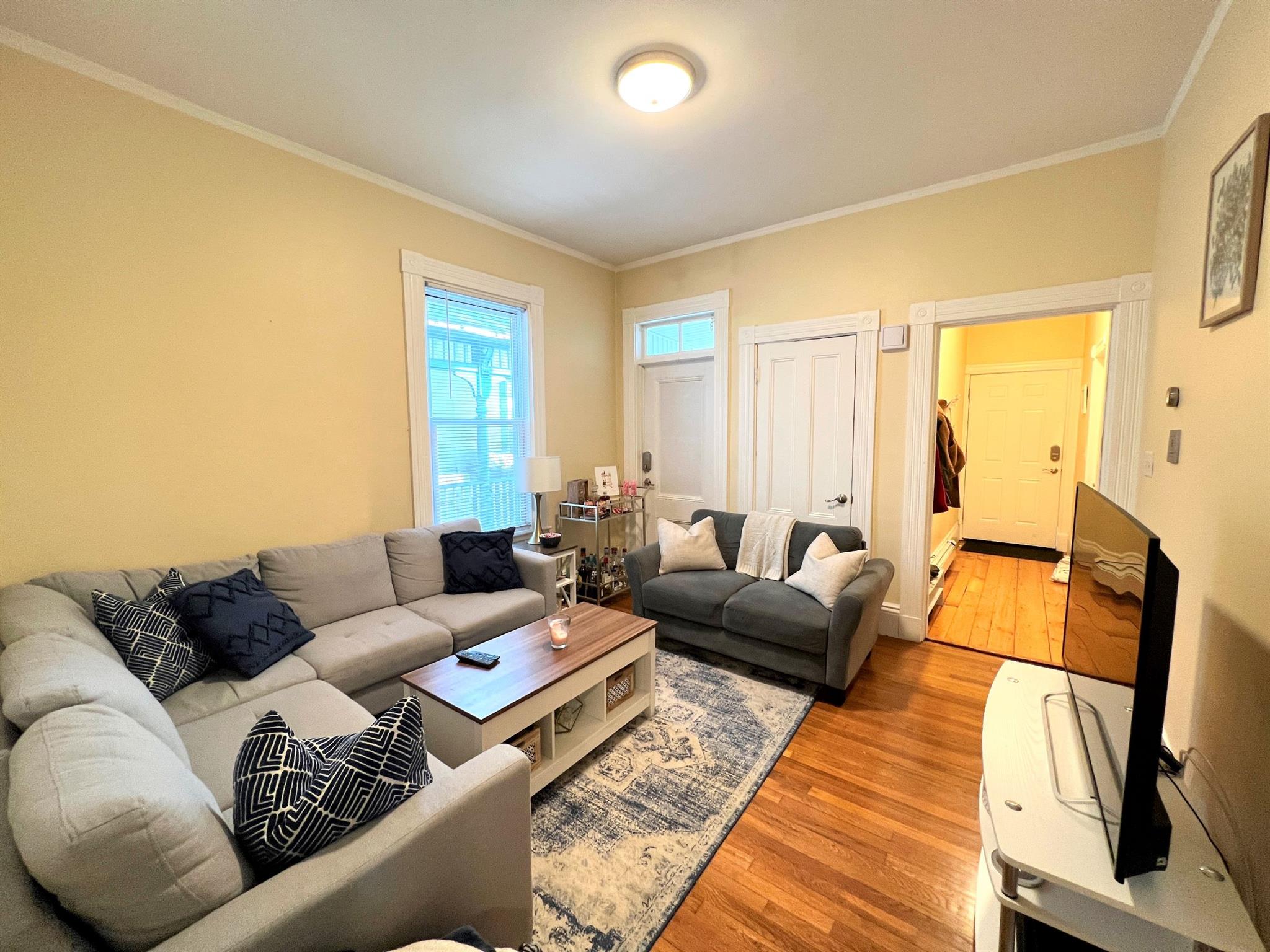 413 Washington St, Central Square