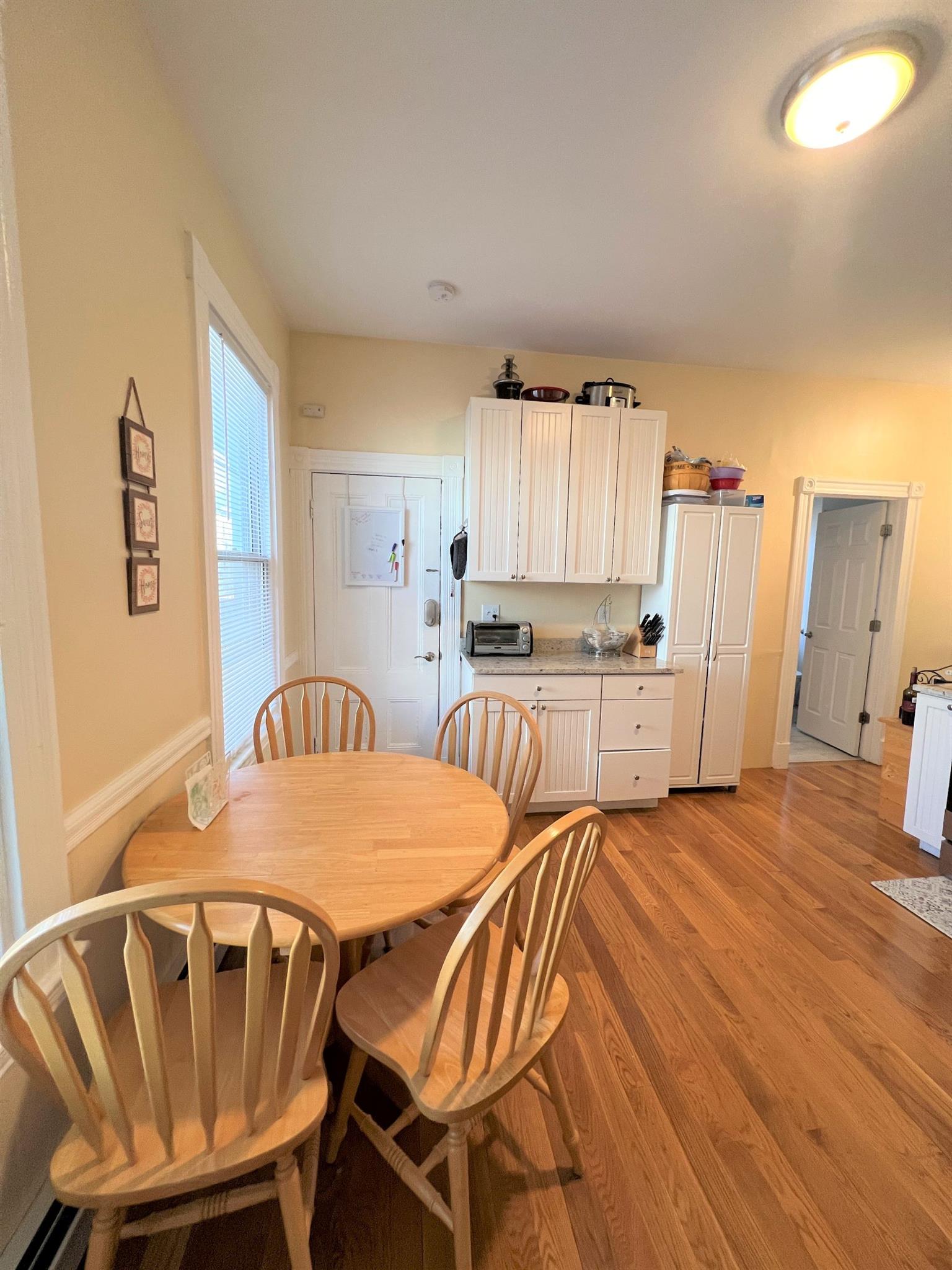 413 Washington St, Central Square