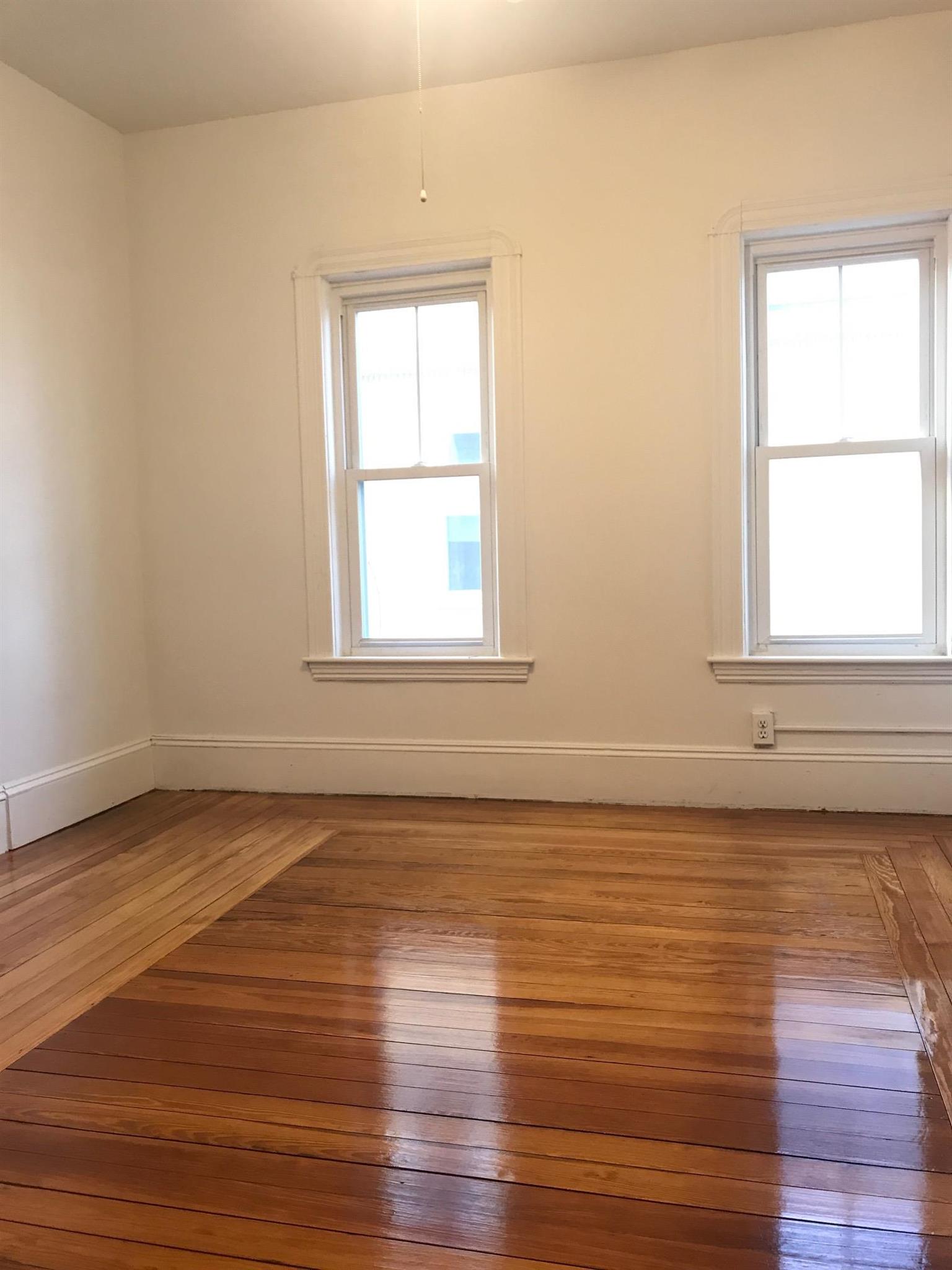 8 Endicott Ave, Teele Square