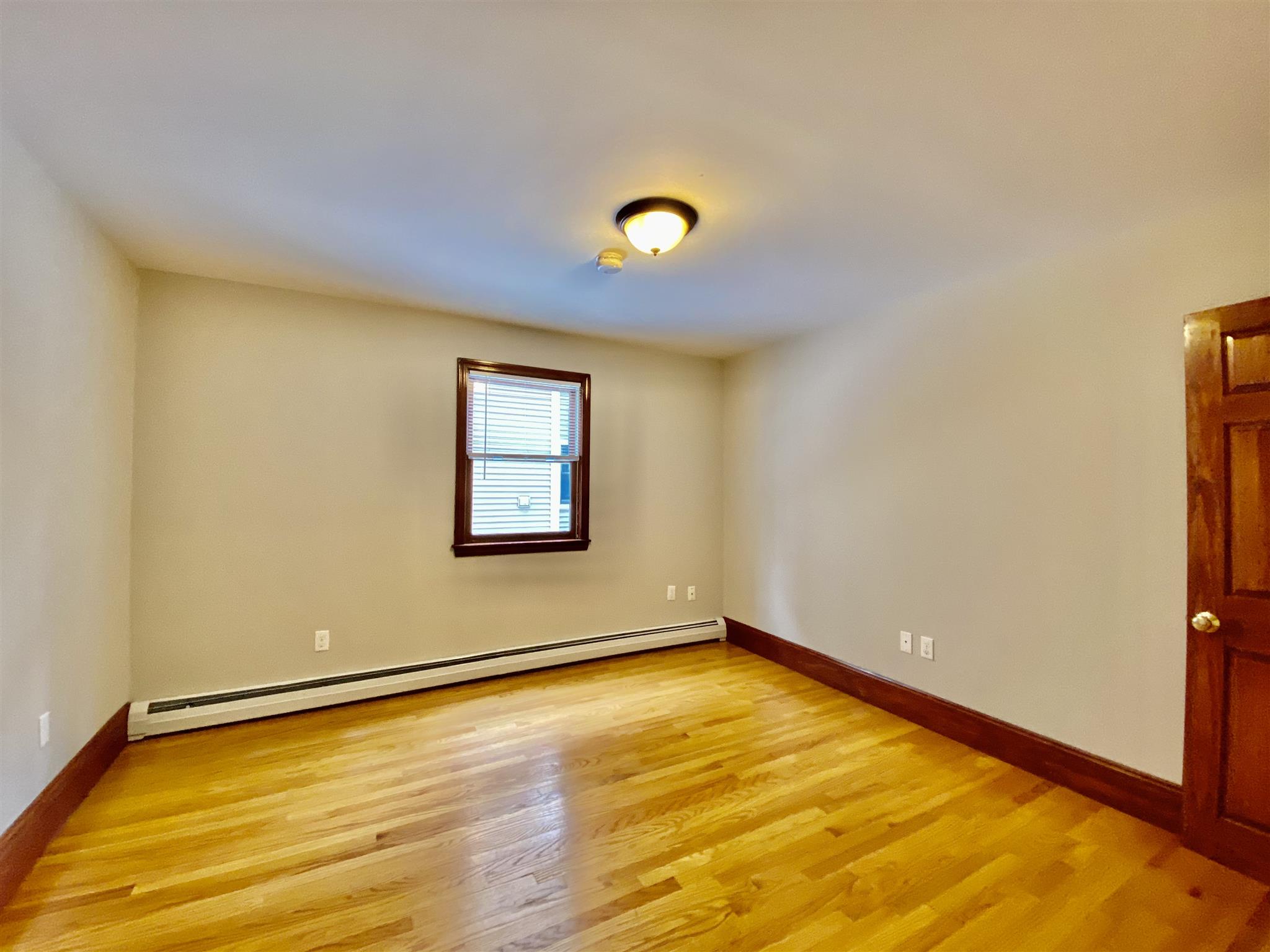 36 Speridakis Ter, Central Square