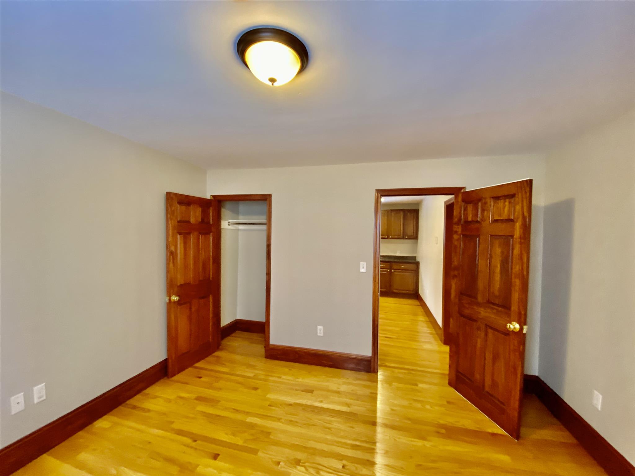 36 Speridakis Ter, Central Square