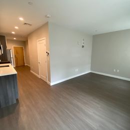 23 Bridge St, Quincy